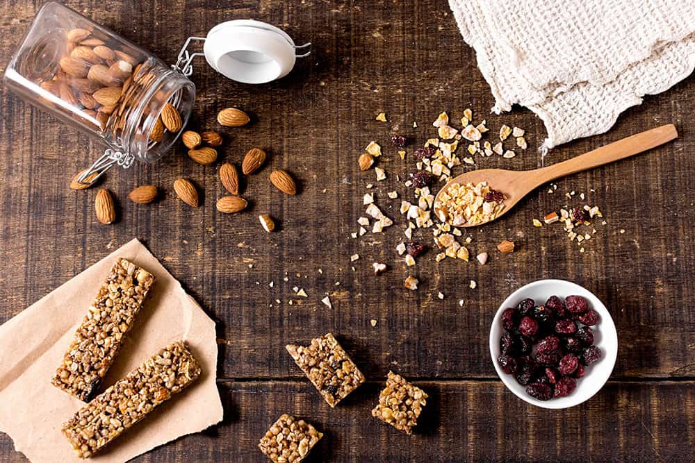 Selbstgemachte Müsliriegel mit Nüssen und Trockenfrüchten – Moritz Frey teilt sein Rezept